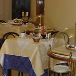 Hotel Elefante Bianco 3*