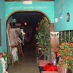 Elefante Bianco Hotel