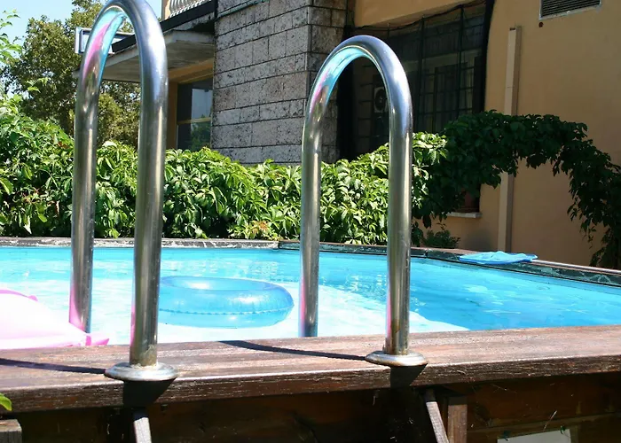 Elefante Bianco מלון 3*