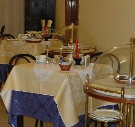 Hotel Elefante Bianco 3*