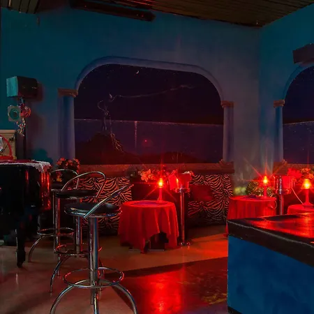 Hotel Elefante Bianco Crespellano